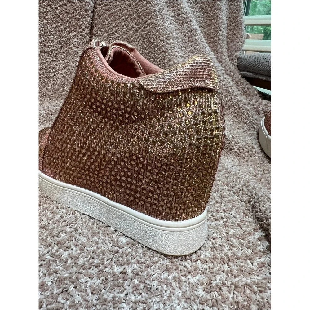 Juicy‎ Couture Women's Joanz Rose Gold Rhinestone Wedge Sneakers - Size 6